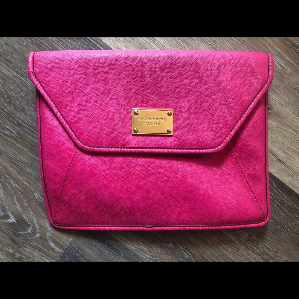 MICHAEL Michael Kors Envelope Clutch